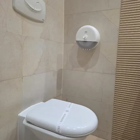 Secret * בוקרשט